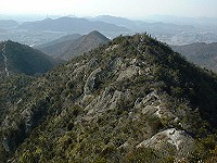 ��m���R����̒��]