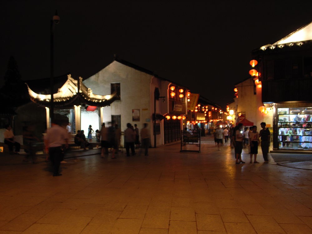 �h�B�@�R���X�U